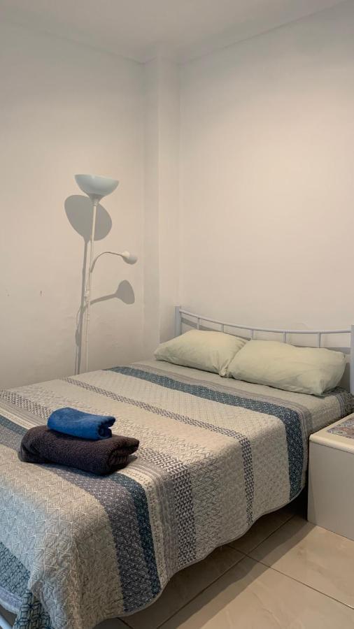 Cozy White Home Thessalonique Extérieur photo